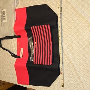NWT Victoria's Secret Pink and Black Tote with a matching bonus bag